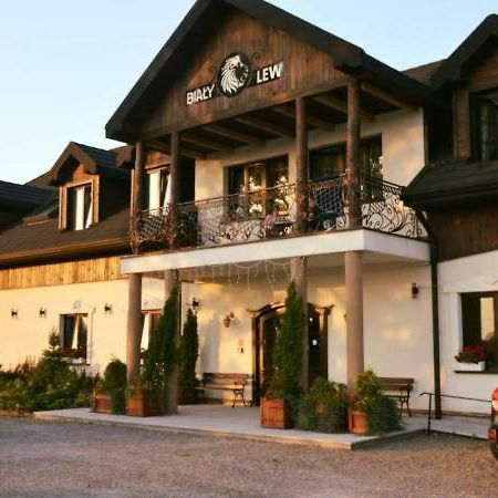 Bed and Breakfast Osrodek Bialy Lew Wojciechow  Exterior foto