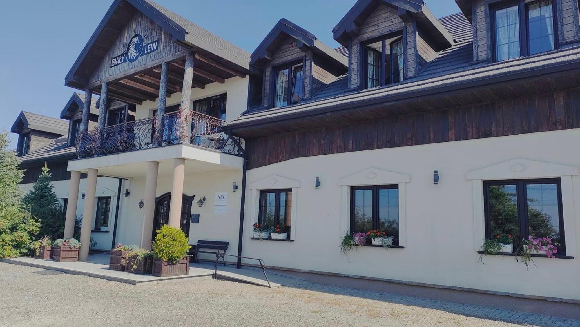 Bed and Breakfast Osrodek Bialy Lew Wojciechow  Exterior foto